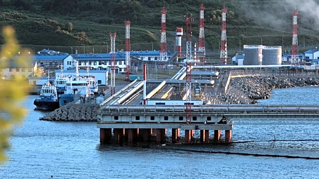 Oil prices retreat slightly; investors wary of Russia–Ukraine tensions