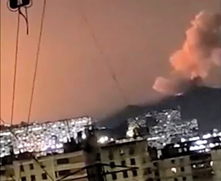 Column of smoke seen, loud noises heard in Venezuelan capital