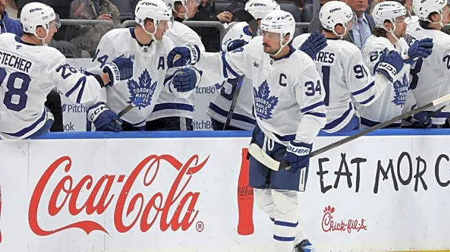 Auston Matthews scores twice to become Maple Leafs' all-time goal-scoring leader