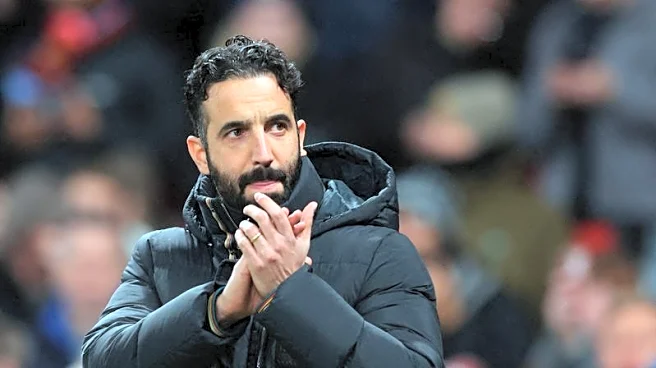 Soccer-Manchester United sack manager Amorim