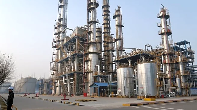 Chinese refiners expected to replace Venezuelan oil with Iranian crude, traders say