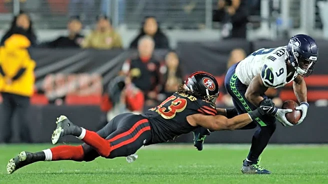 49ers promote LB Eric Kendricks, place Tatum Bethune on IR ahead of playoffs