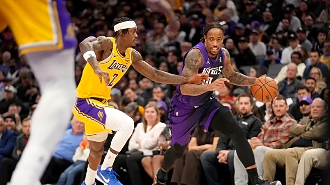 DeMar DeRozan puts up 32 as Kings extend Lakers' slump