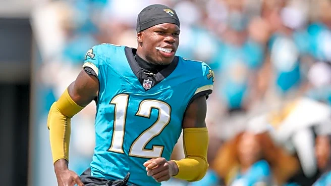 Jaguars' Travis Hunter to continue as two-way player