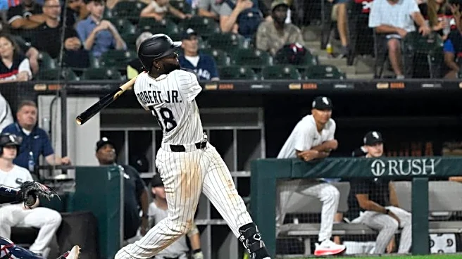 Mets acquire Luis Robert Jr. from White Sox