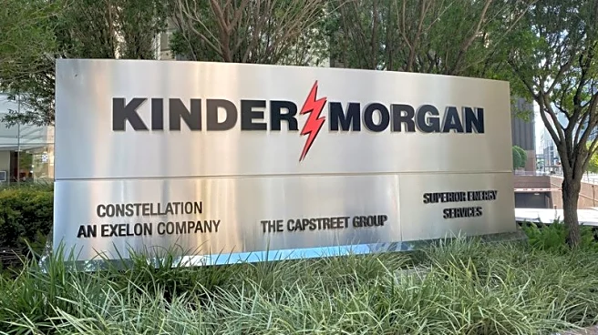 Kinder Morgan beats quarterly profit estimates on strong natgas demand