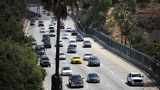 Lawmakers urge Trump to drop proposal to slash vehicle fuel economy rules