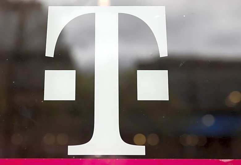 Verizon Wireless sues T-Mobile, alleges false advertising