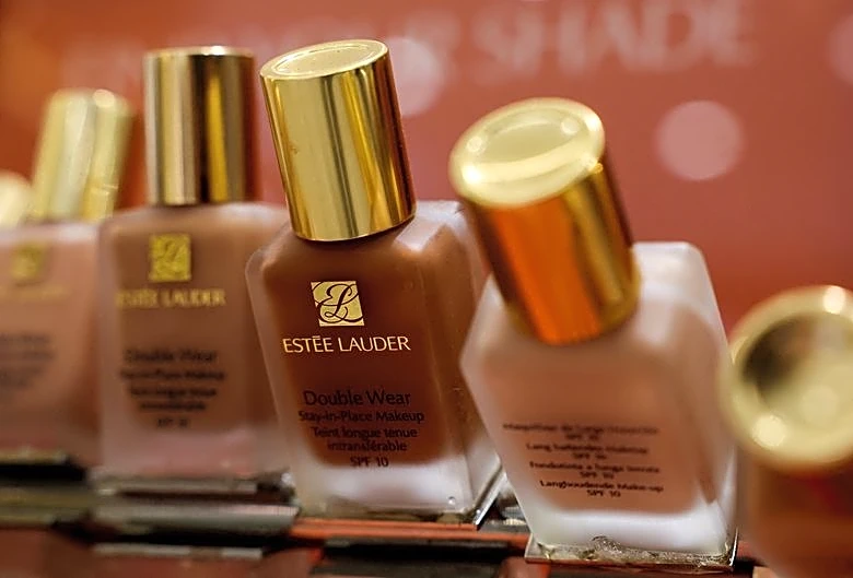 Estee Lauder forecasts annual results below estimates as tariff pressures persist