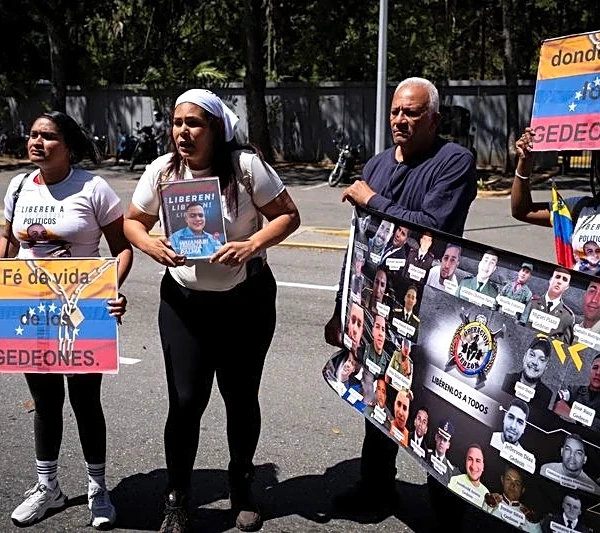 Venezuela amnesty law would cover political protesters, return assets, draft shows