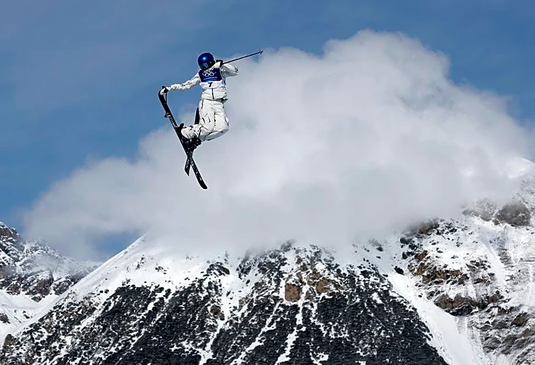 Olympics-Freestyle skiing-China's Gu has nothing to prove at Milano Cortina