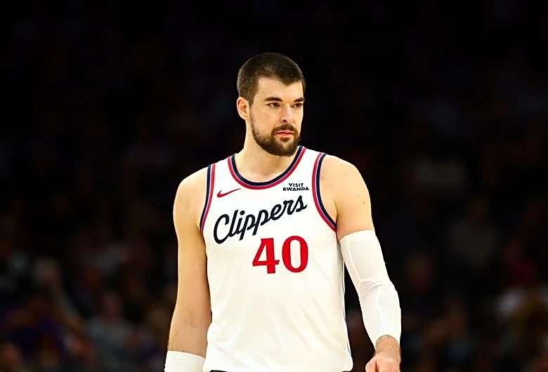 Report: Clippers send C Ivica Zubac to Pacers, land two first-round picks