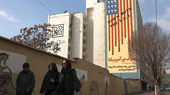 Oil extends decline ahead of US-Iran talks