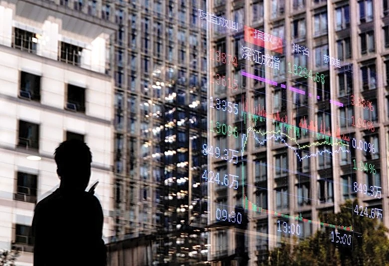 Europe, Asia lead global equity fund inflows as investors cut US tech exposure