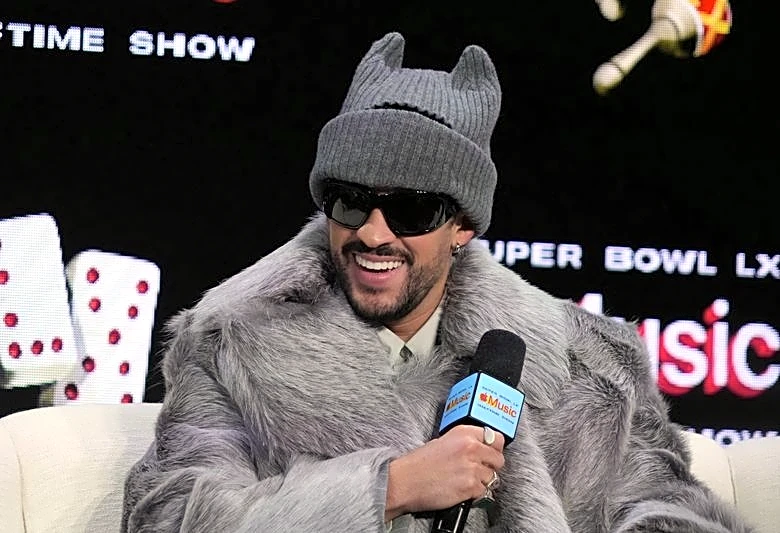 NFL-Bad Bunny lookalikes swamp San Francisco taco joint in pre-Super Bowl contest