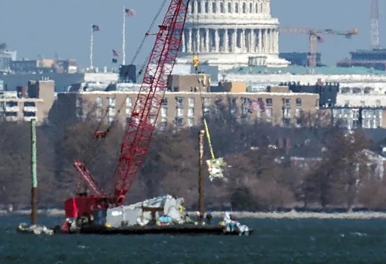 US House lawmakers vow legislation to address 2025 fatal mid-air collision