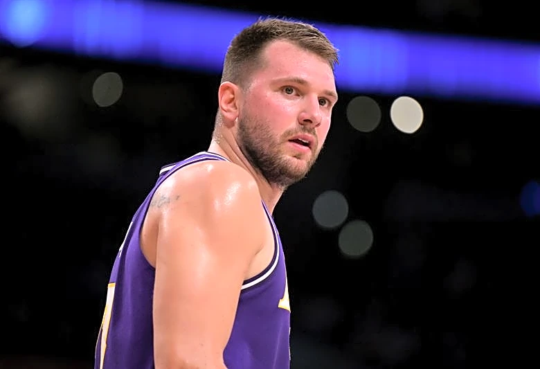 Luka Doncic (hamstring) out vs. Warriors but reportedly isn't badly hurt