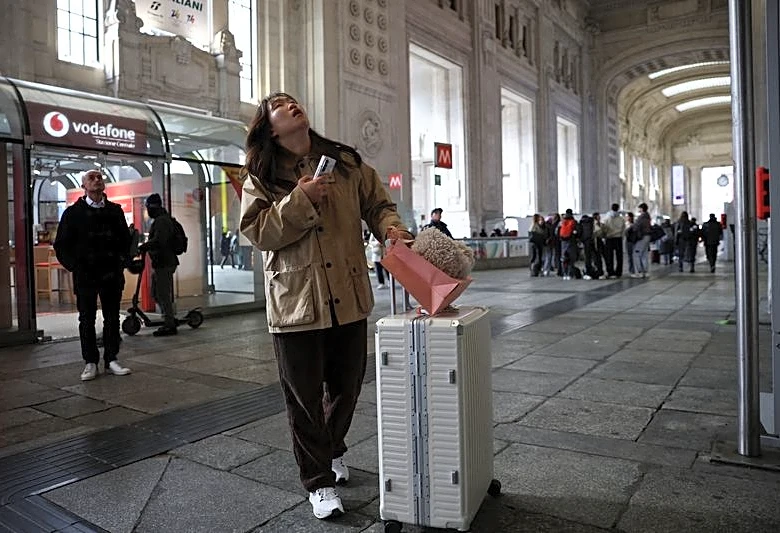 Suspected saboteurs hit Italian rail network near Bologna, police say