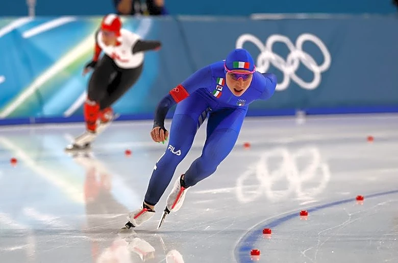 Olympics-Speed skating-Inspired Lollobrigida wins Italy's first gold of Games