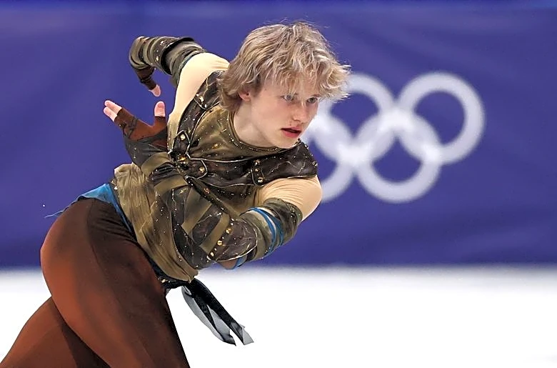 Olympics-Figure skating-U.S. maintains lead in team event as Malinin struggles in Olympic debut