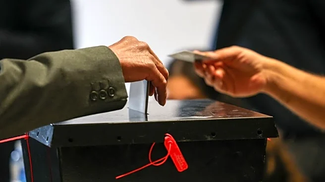 Portugal votes in presidential runoff with Socialist poised for victory