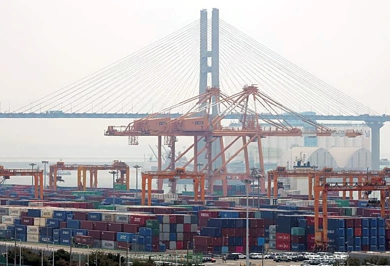 South Korea parliament forms committee to fast-track US investment legislation