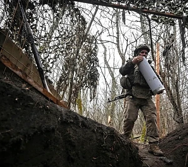Russian forces pressuring Pokrovsk as 'last battles' rage