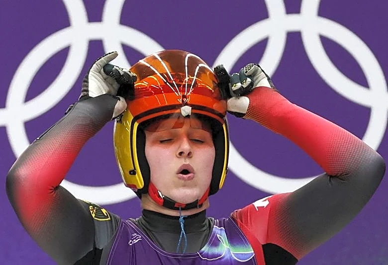 Olympics-Luge-Taubitz and Fraebel vie for another German gold
