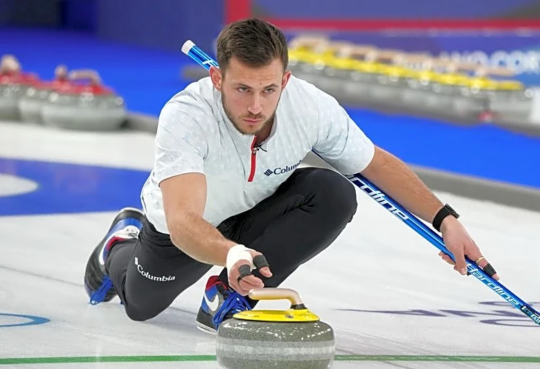 Olympics-Curling-US curler Dropkin thrills crowds at Milano Cortina Games