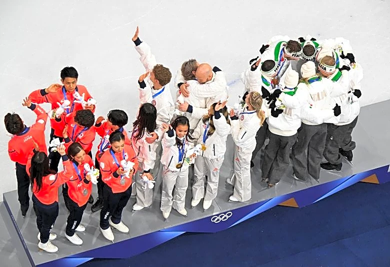 Olympics-Figure Skating-Milano Cortina organisers apologise for medal podium surface mishap