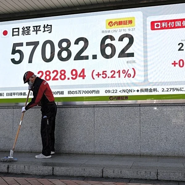 Asia stocks rise as Nikkei sets fresh record, dollar drops