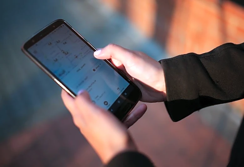 Uber rolls out Baidu's self-driving taxis for ride hailing in Dubai