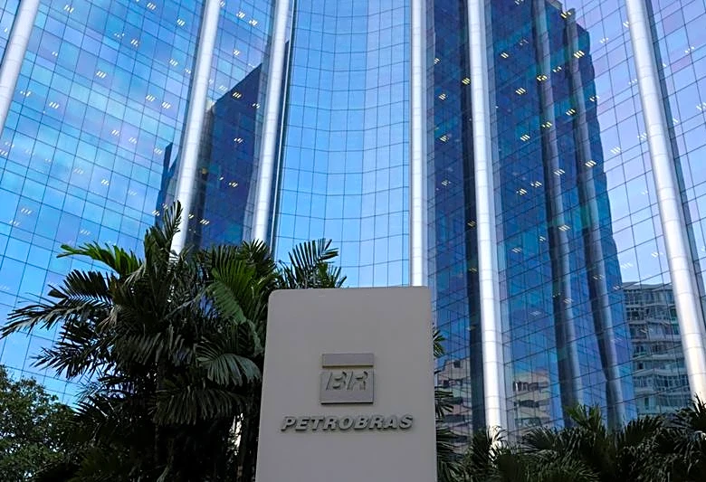 Petrobras posts record exports in Q4 as it expands clients for Brazilian oil