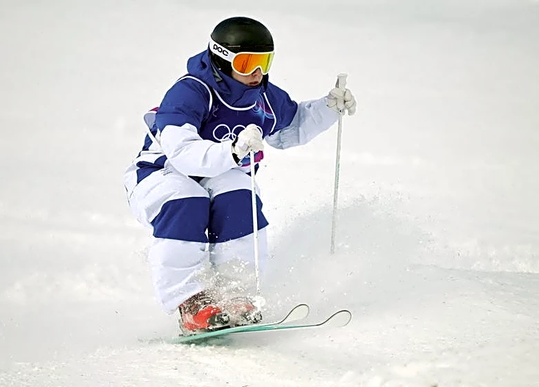 Olympics-Freestyle skiing-Transgender mogul skier Lundholm urges youths to ‘be themselves’