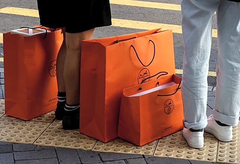 Hermes reports 9.8% revenue growth in fourth quarter, beating expectations