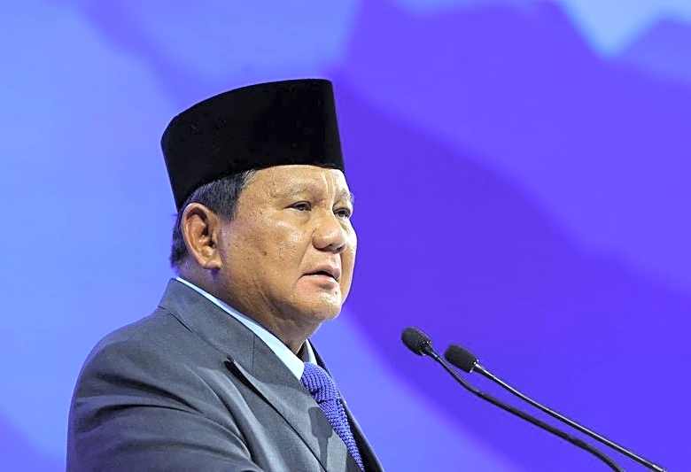 Indonesia to go ahead with free meals programme despite 'extraordinary' campaign against it, president says