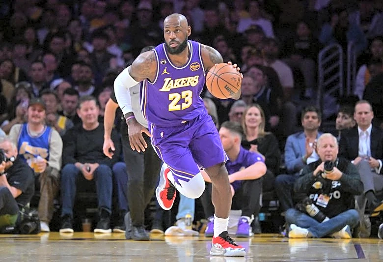 LeBron James makes triple-double history as Lakers top Mavs