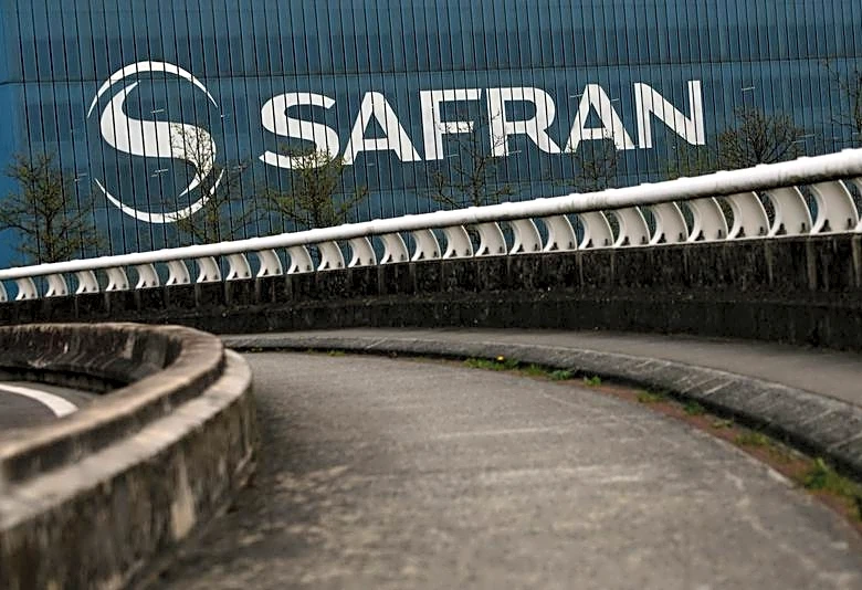 Safran cautious over stepping into Airbus engine dispute with Pratt