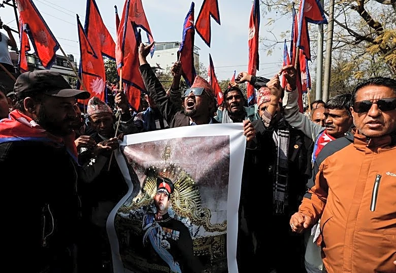 Monarchists rally in support of ex-king as Nepal limps toward election