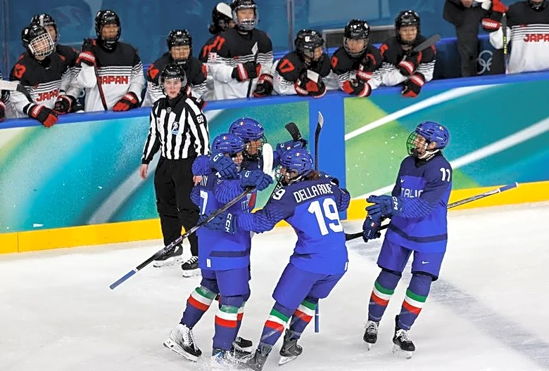 Olympics-Ice hockey-Italy women's team have had the time of their lives
