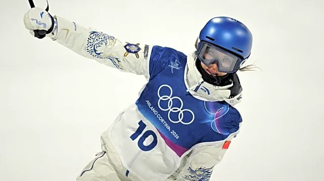 Olympics-Freestyle-China's Gu shakes off fall to make women's big air final