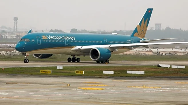 Vietnamese airlines sign $30-billion deals for 90 Boeing jets