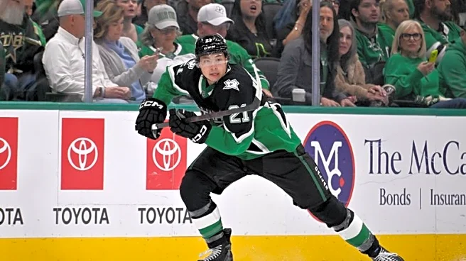 NHL roundup: Stars sink Predators in OT, win 8th straight