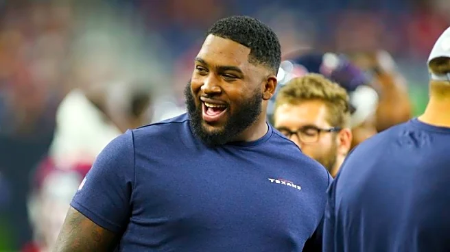 Browns tackle OL concern, to acquire Tytus Howard from Texans