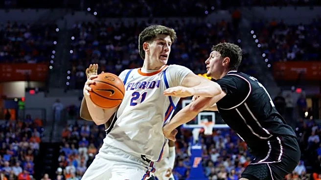 Top 25 roundup: No. 5 Florida blitzes Mississippi State, seals SEC title