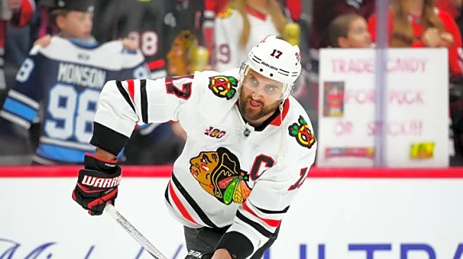 Wild acquire Nick Foligno from Blackhawks, Bobby Brink from Flyers