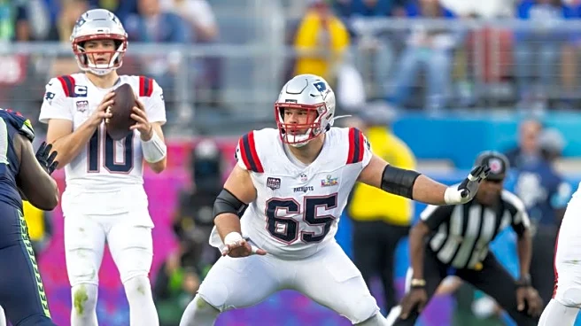 Reports: Bears acquire C Garrett Bradbury in trade with Patriots