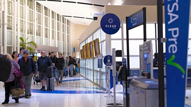 US airline CEOs urge Congress to end standoff, pay airport security officers