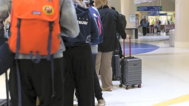 US says 10% of airport security officers did not work Sunday amid shutdown