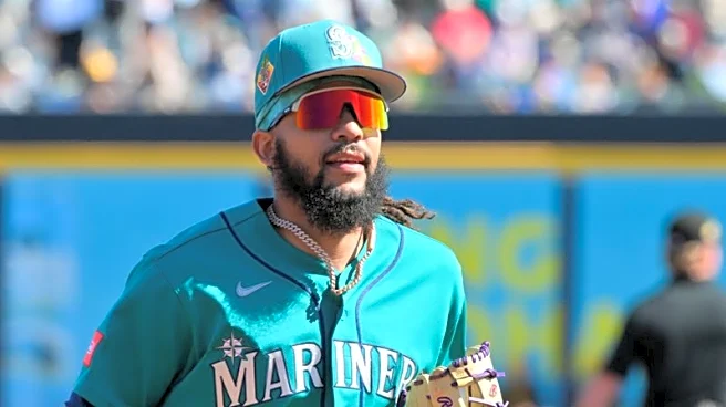 Mariners SS J.P. Crawford (shoulder) could miss start of season